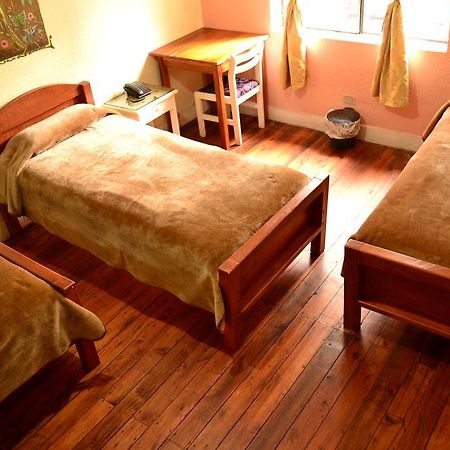 Hostal Loro Verde 키토 외부 사진