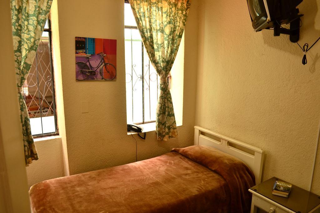 Hostal Loro Verde 키토 외부 사진